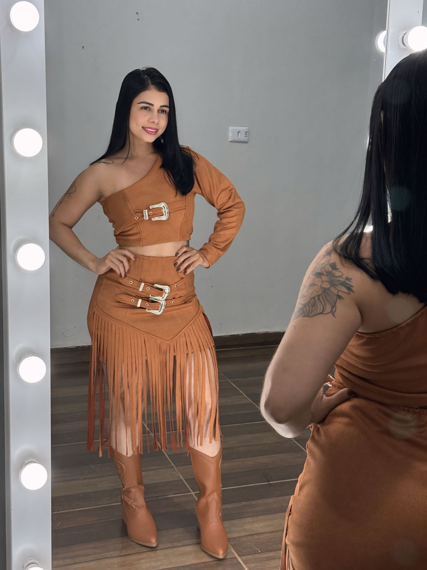 Conjunto Suede Leona