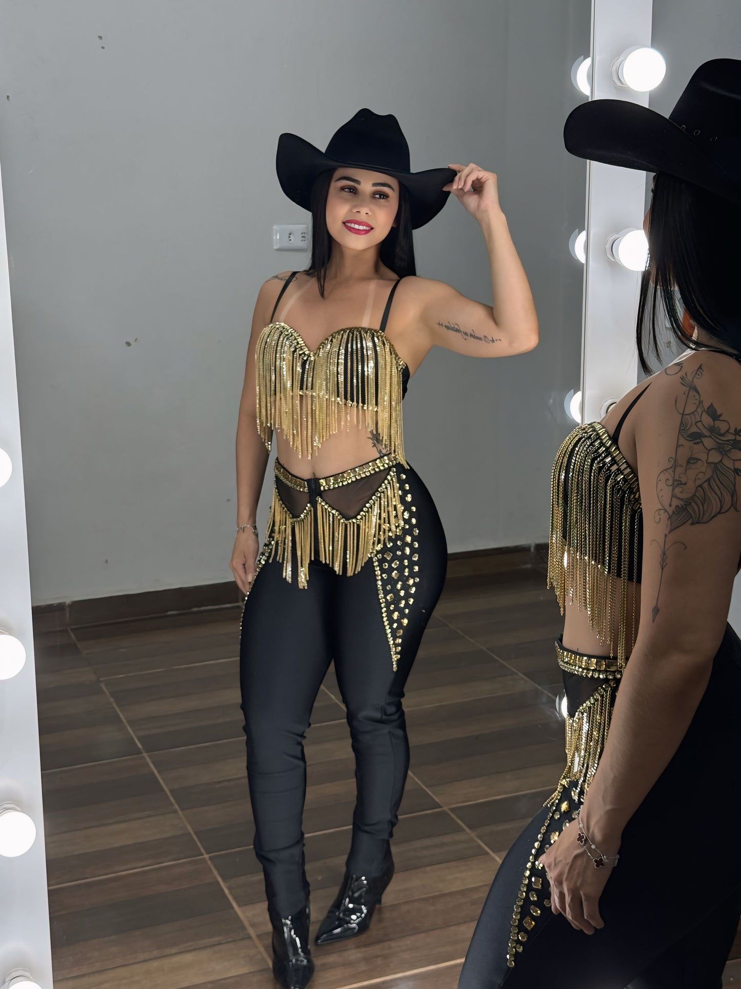 Conjunto Marielle – Correntes e Pedrarias Douradas | Tamanho Único 38 ao 44
