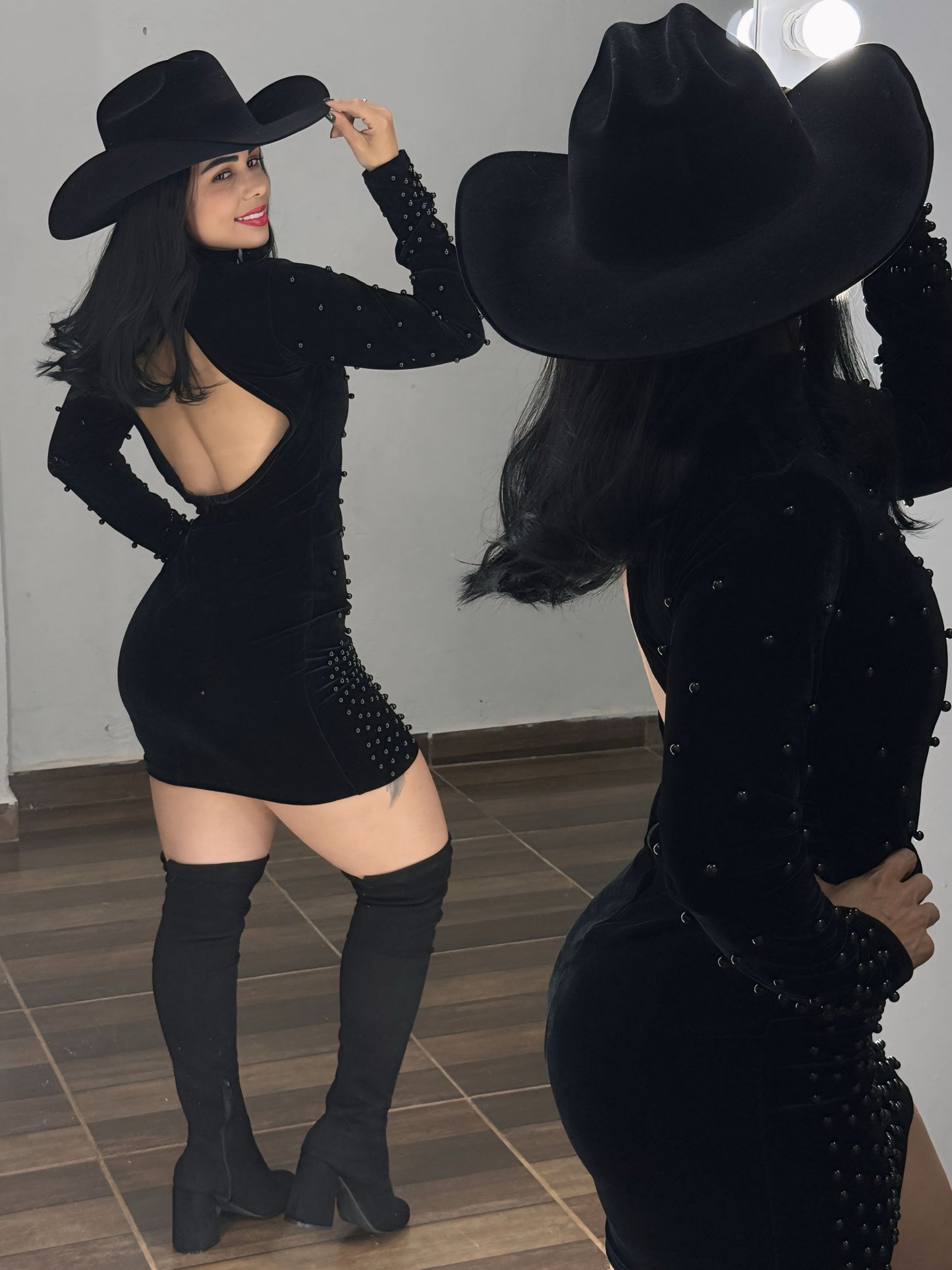 Vestido veludo com pérolas