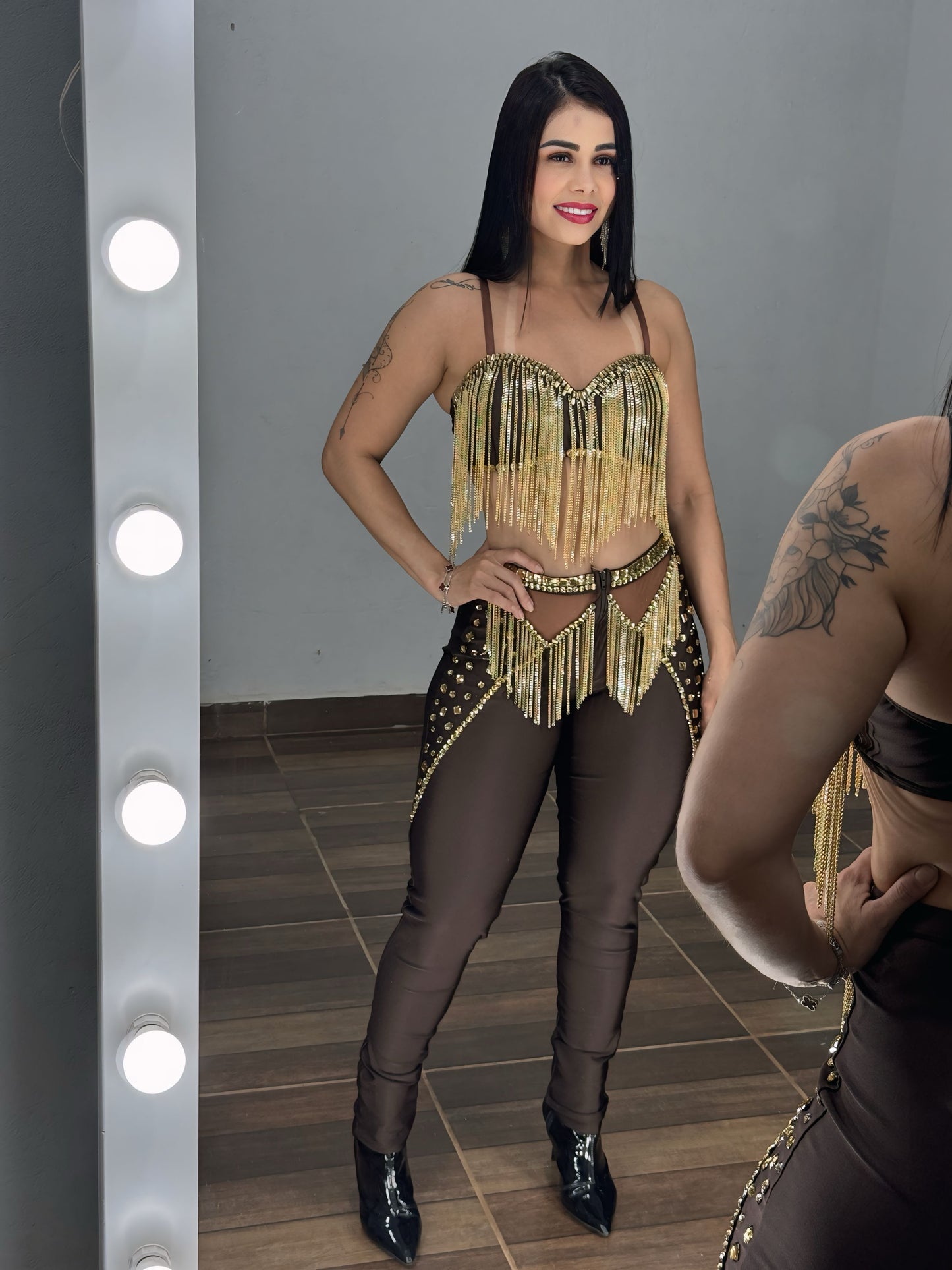 Conjunto Marielle – Correntes e Pedrarias Douradas | Tamanho Único 38 ao 44