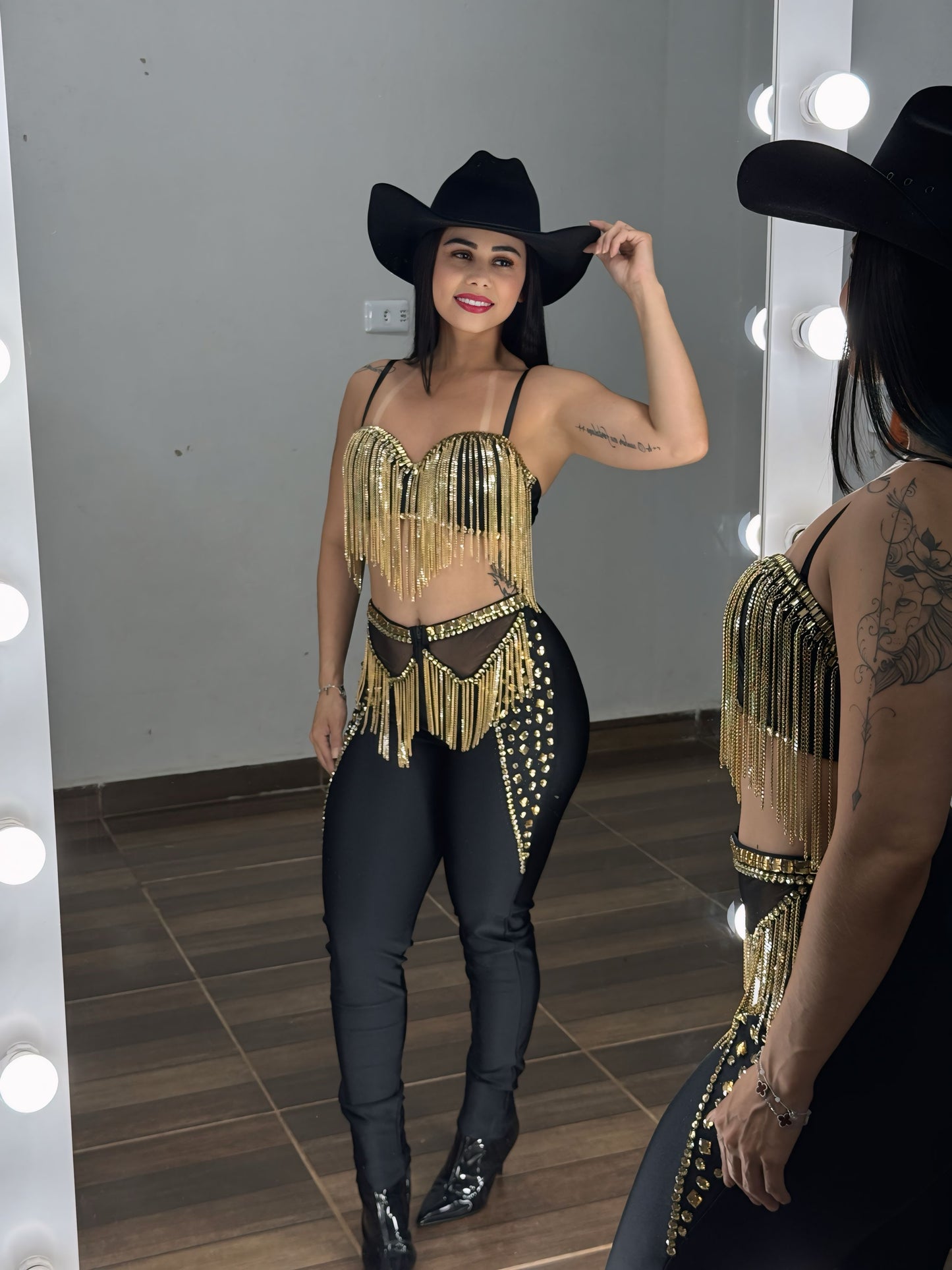 Conjunto Marielle – Correntes e Pedrarias Douradas | Tamanho Único 38 ao 44