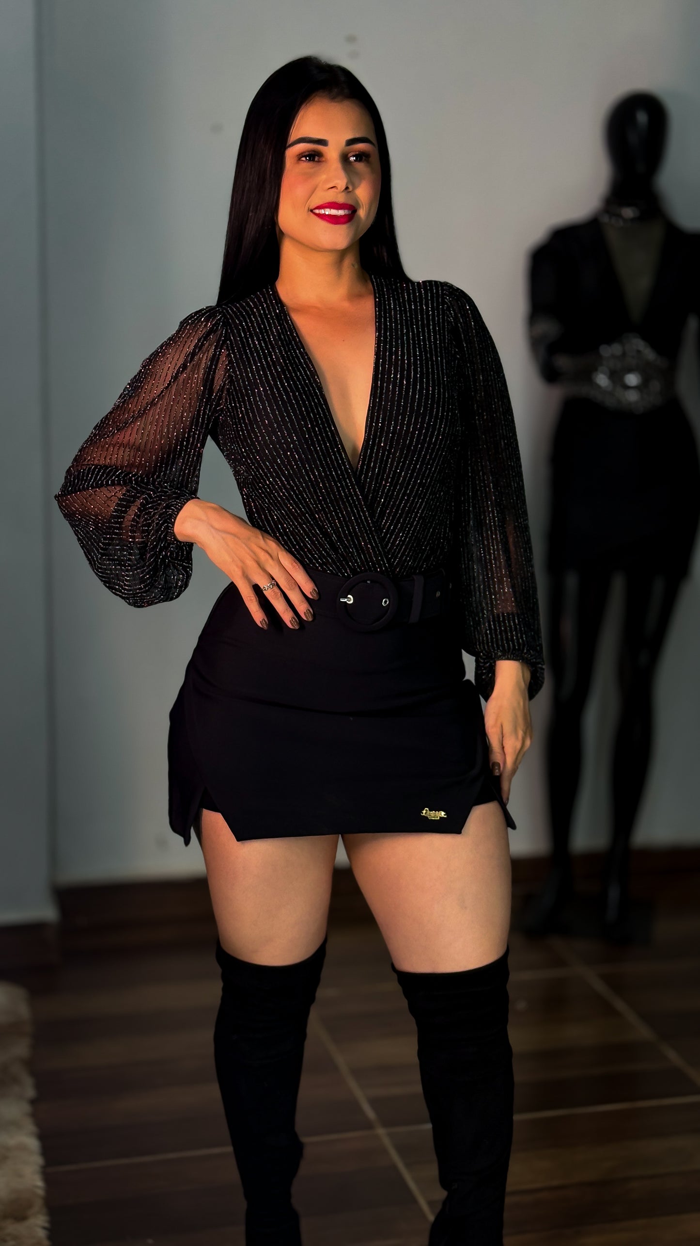 Body Luz Tule com Lurex Preto – Glamour e Conforto