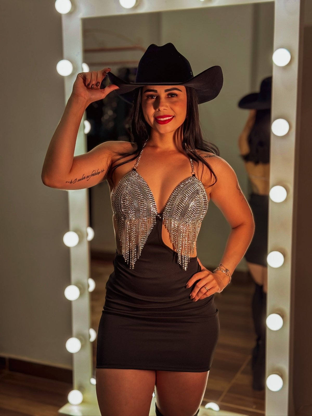 Vestido Ágatha – Sensualidade & Brilho - Preciosa by Catiuse Daniela