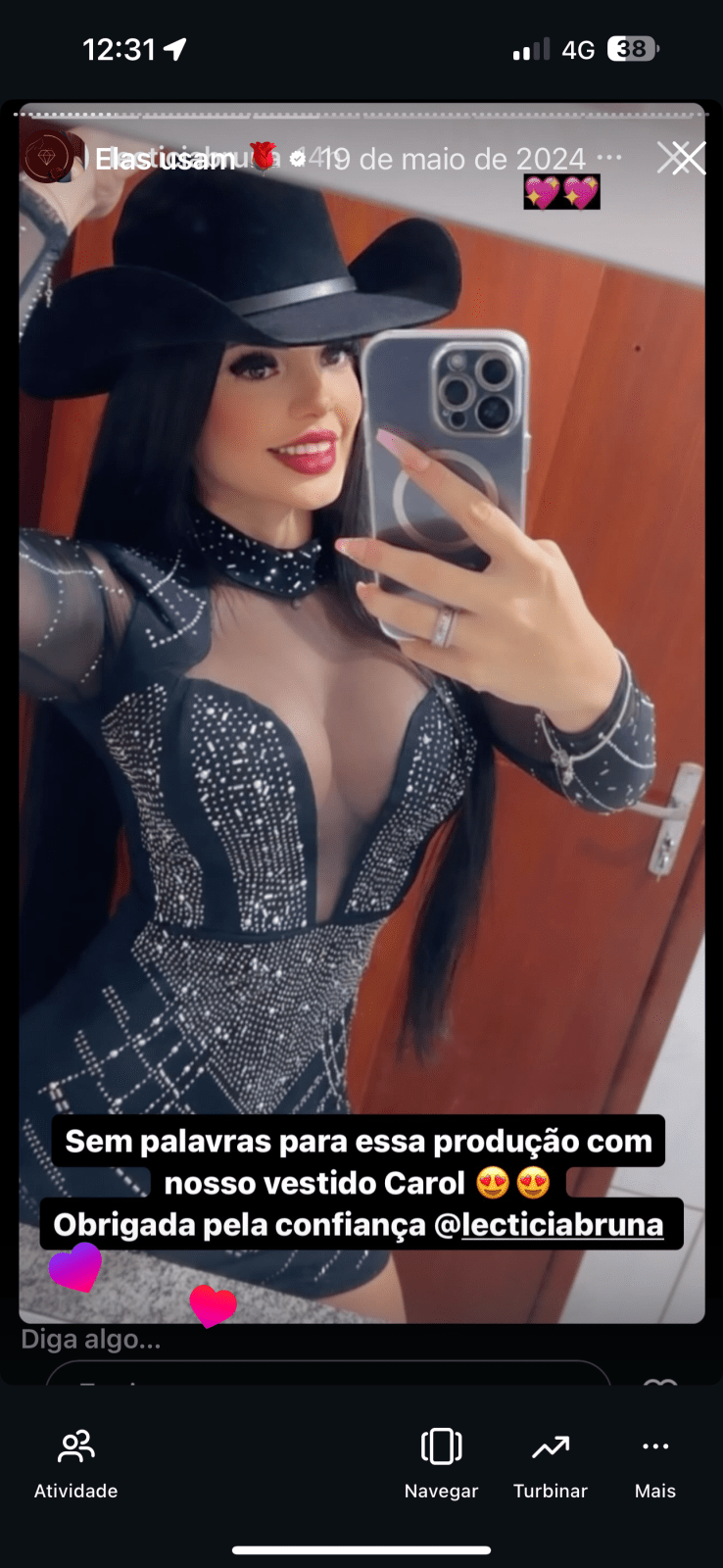 Vestido com brilho e ombreira Carol - Preciosa by Catiuse Daniela