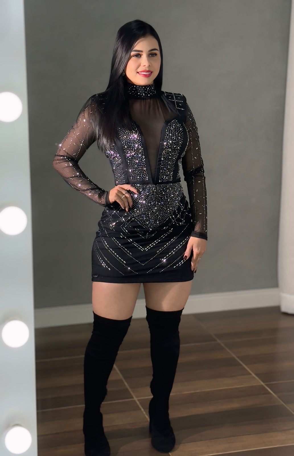 Vestido com brilho e ombreira Carol - Preciosa by Catiuse Daniela