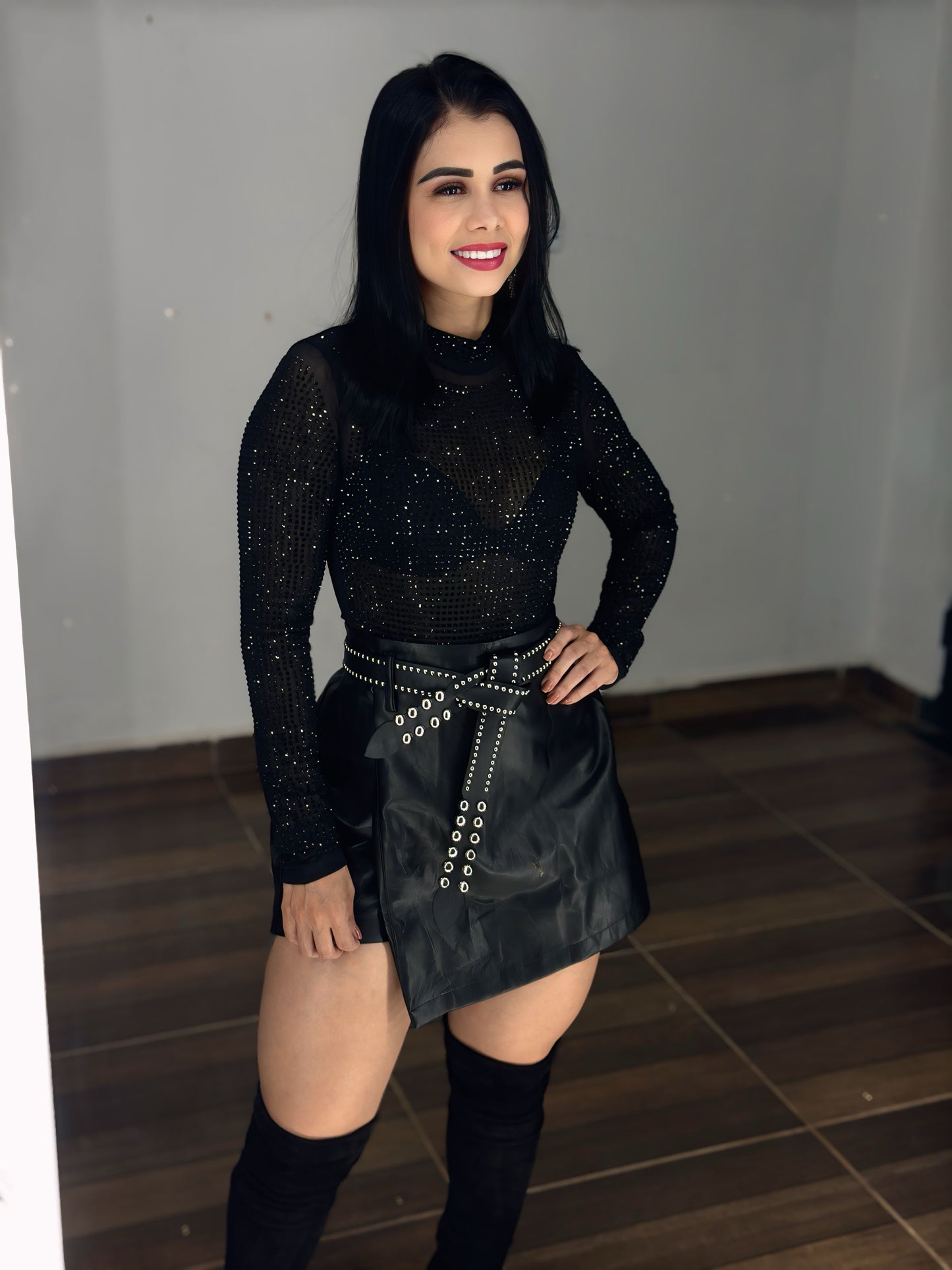Short saia importado com cinto