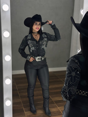 Body Camisa Cavalo Luxo | Tecido Suplex Light com Aplicação de Strass - Preciosa by Catiuse Daniela