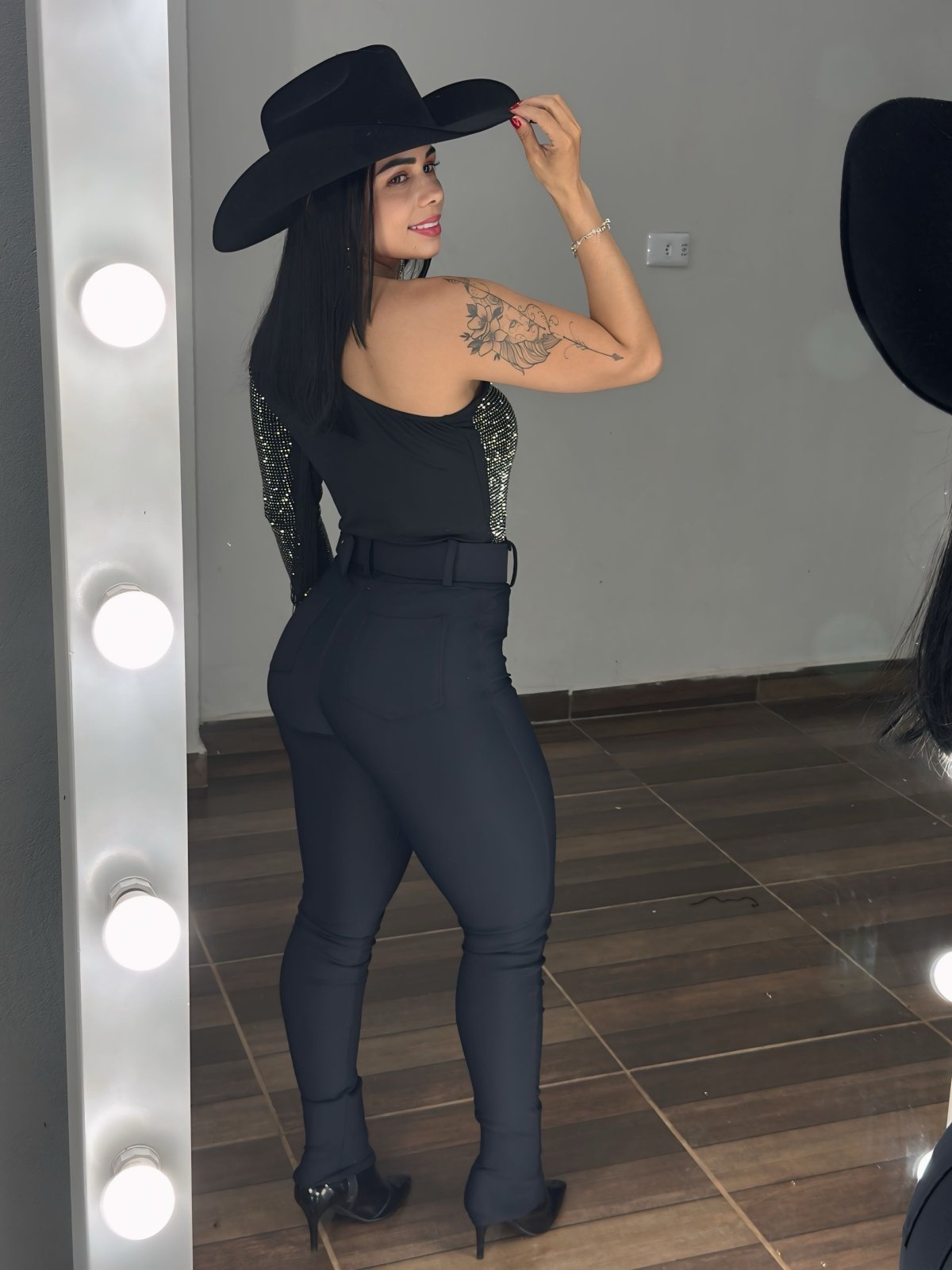 Calça Poliamida power com cinto - Preciosa by Catiuse Daniela