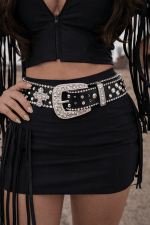 Cinto Cruz Strass Luxo | Detalhes em Pedraria e Estilo Western - Preciosa by Catiuse Daniela