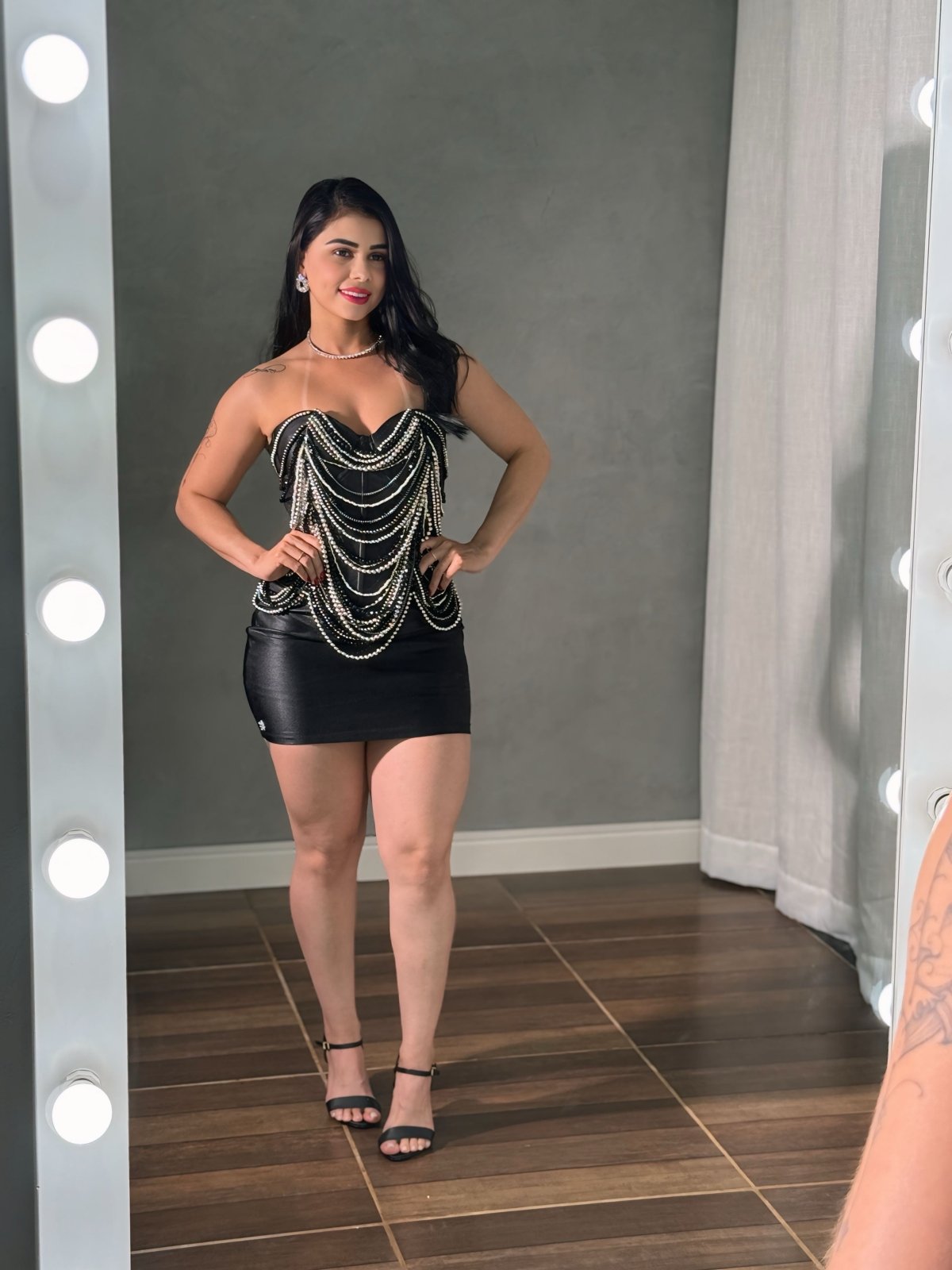 Conjunto Cropped e Short Saia Brilho e pedrarias Celebration - Preciosa by Catiuse Daniela