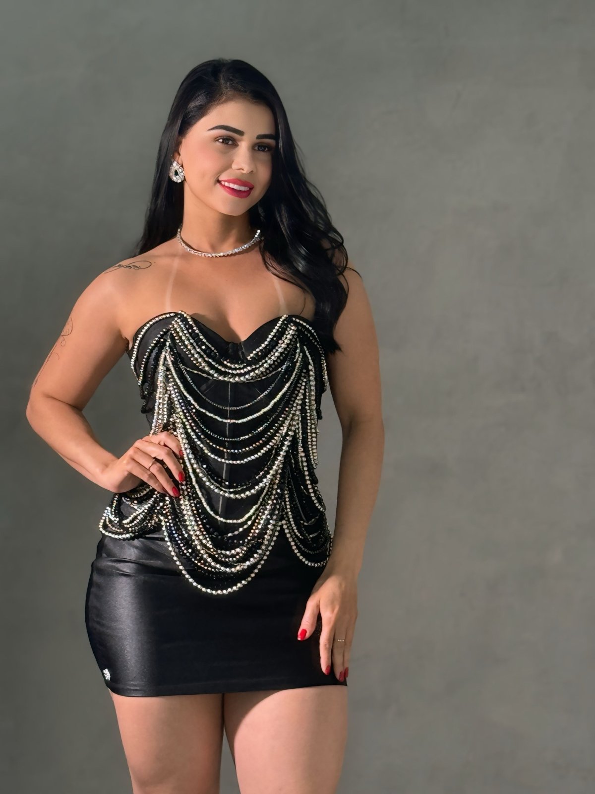 Conjunto Cropped e Short Saia Brilho e pedrarias Celebration - Preciosa by Catiuse Daniela