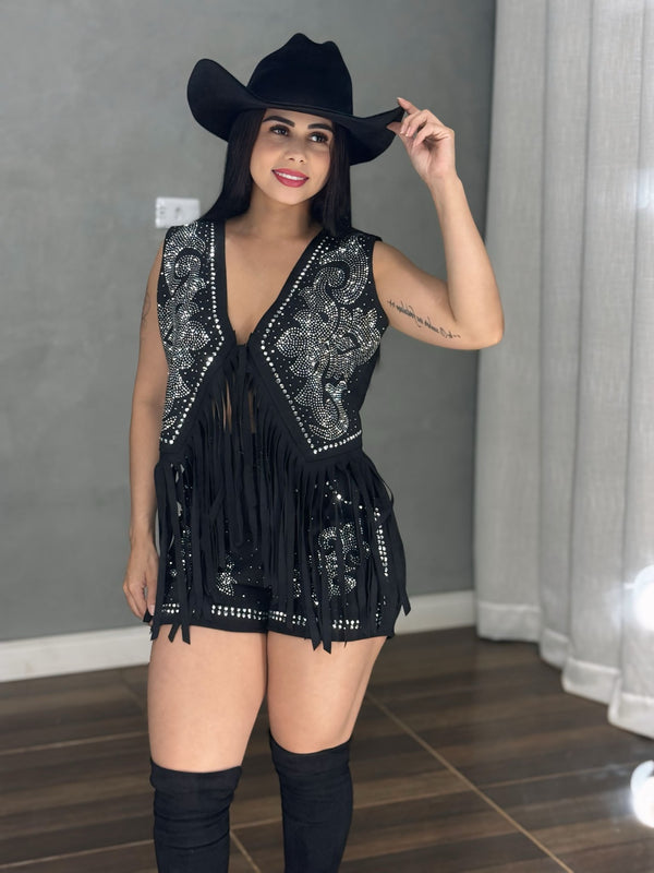 Conjunto Western Glam Luxo | Colete com Franjas e Short em Suede com Strass - Preciosa by Catiuse Daniela