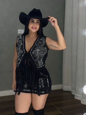 Conjunto Western Glam Luxo | Colete com Franjas e Short em Suede com Strass - Preciosa by Catiuse Daniela