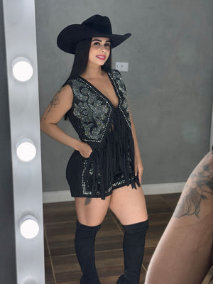 Conjunto Western Glam Luxo | Colete com Franjas e Short em Suede com Strass - Preciosa by Catiuse Daniela