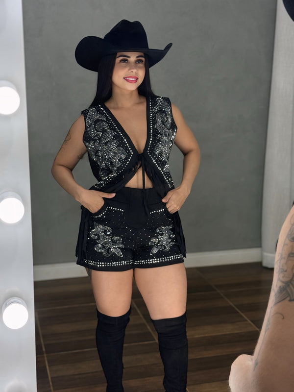 Conjunto Western Glam Luxo | Colete com Franjas e Short em Suede com Strass - Preciosa by Catiuse Daniela