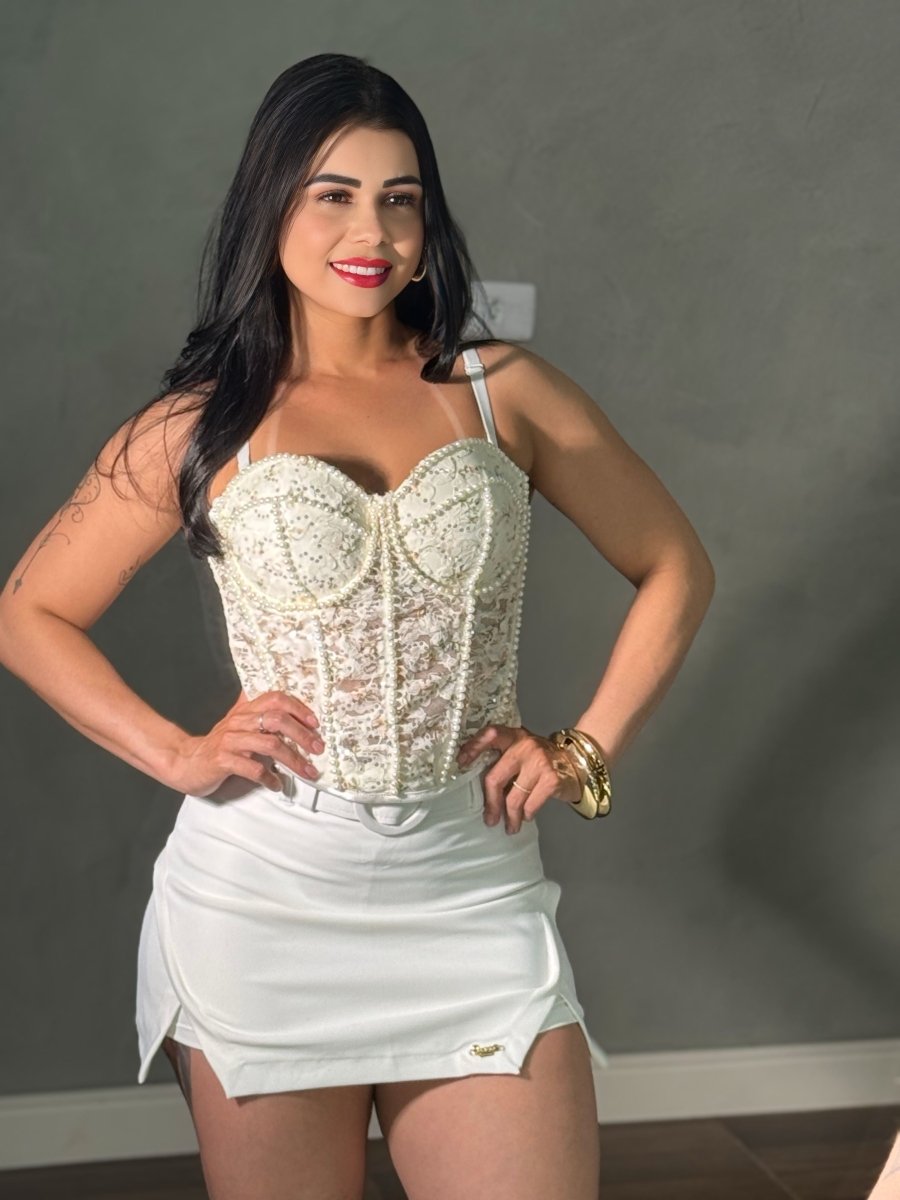 Cropped Corselet Pérolas e Renda | Floral, Bojo e Regulagem na Alça - Preciosa by Catiuse Daniela