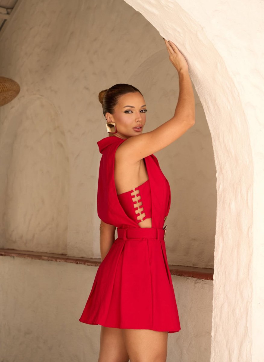 Jardineira Camilly Tecido Sensorial | Cropped, Cinto e Recortes Laterai - Preciosa by Catiuse Daniela