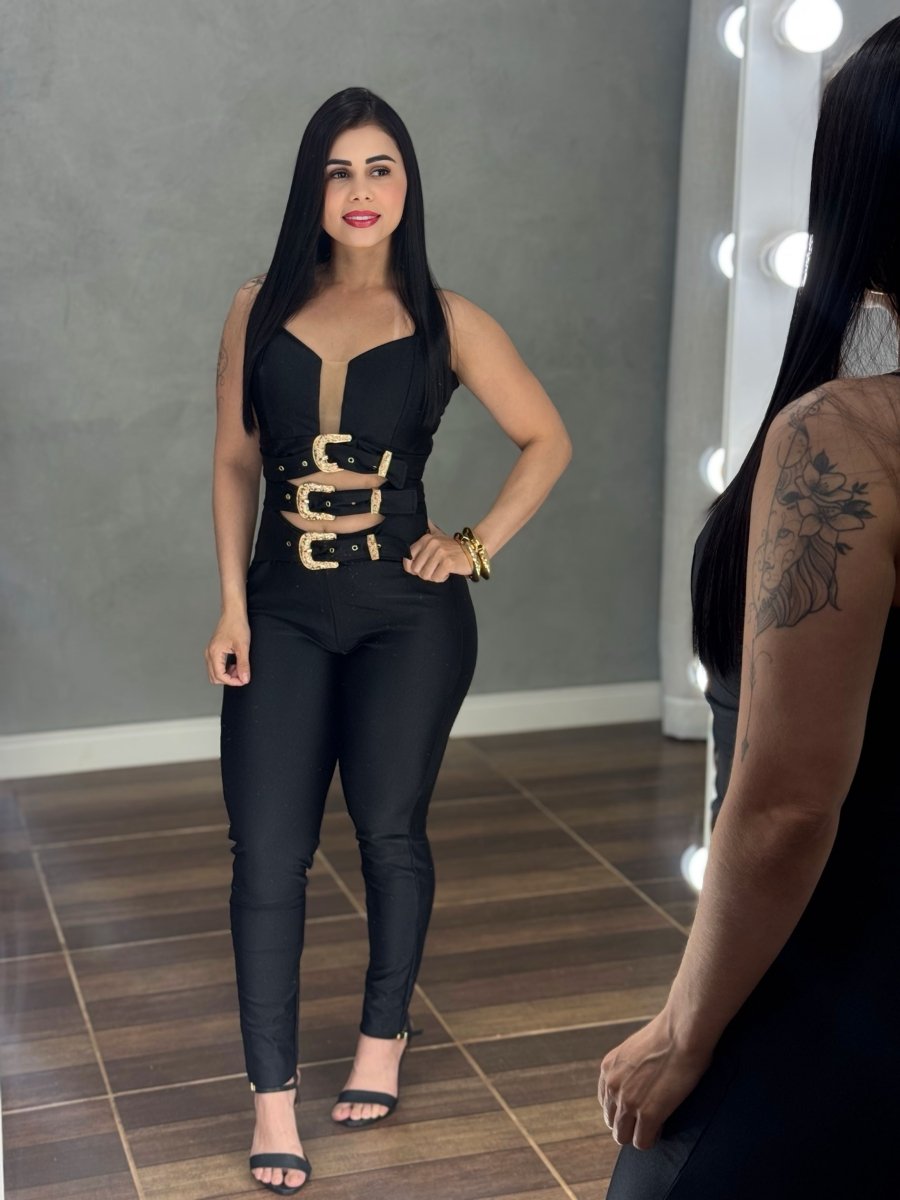 Macacão Recortes e Fivelas Brenda | Poliamida Trilobal - Preciosa by Catiuse Daniela