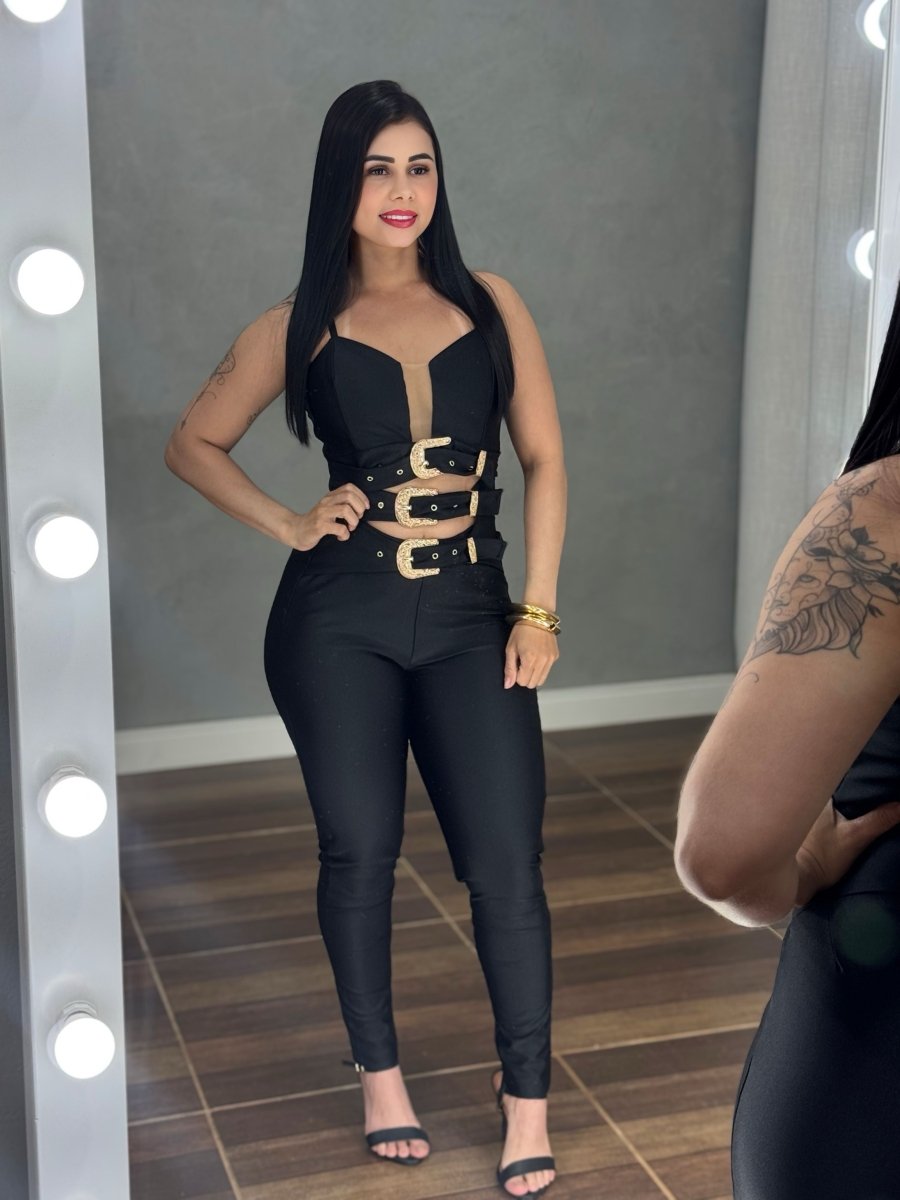 Macacão Recortes e Fivelas Brenda | Poliamida Trilobal - Preciosa by Catiuse Daniela