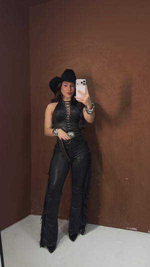 Macacão Boiadeira Luxo em Cirrê | Design Western com Brilho e Modelagem Premium