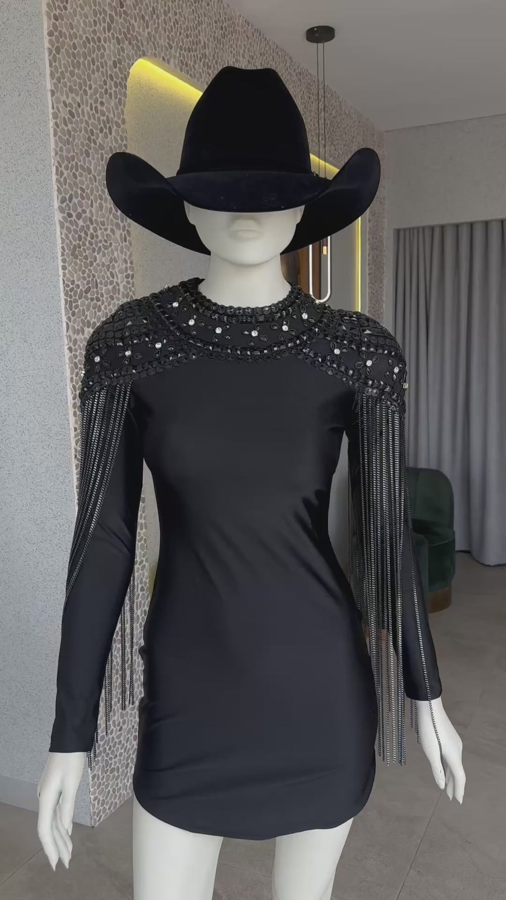 Vestido Western Ombreira Luxo | Poliamida Beach Gloss com Bordado Manual e Franjas de Strass