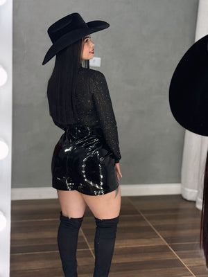 Short Vinil Importado Luxo | Qualidade Premium e Modelagem Cintura Alta - Preciosa by Catiuse Daniela