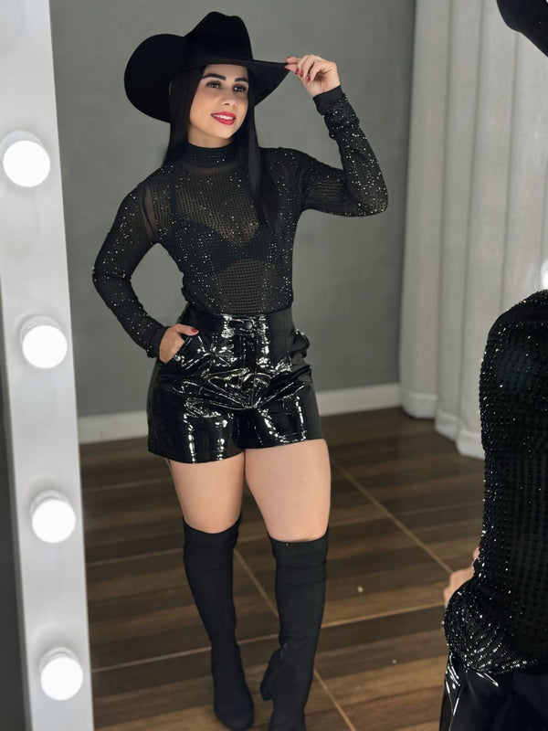 Short Vinil Importado Luxo | Qualidade Premium e Modelagem Cintura Alta - Preciosa by Catiuse Daniela