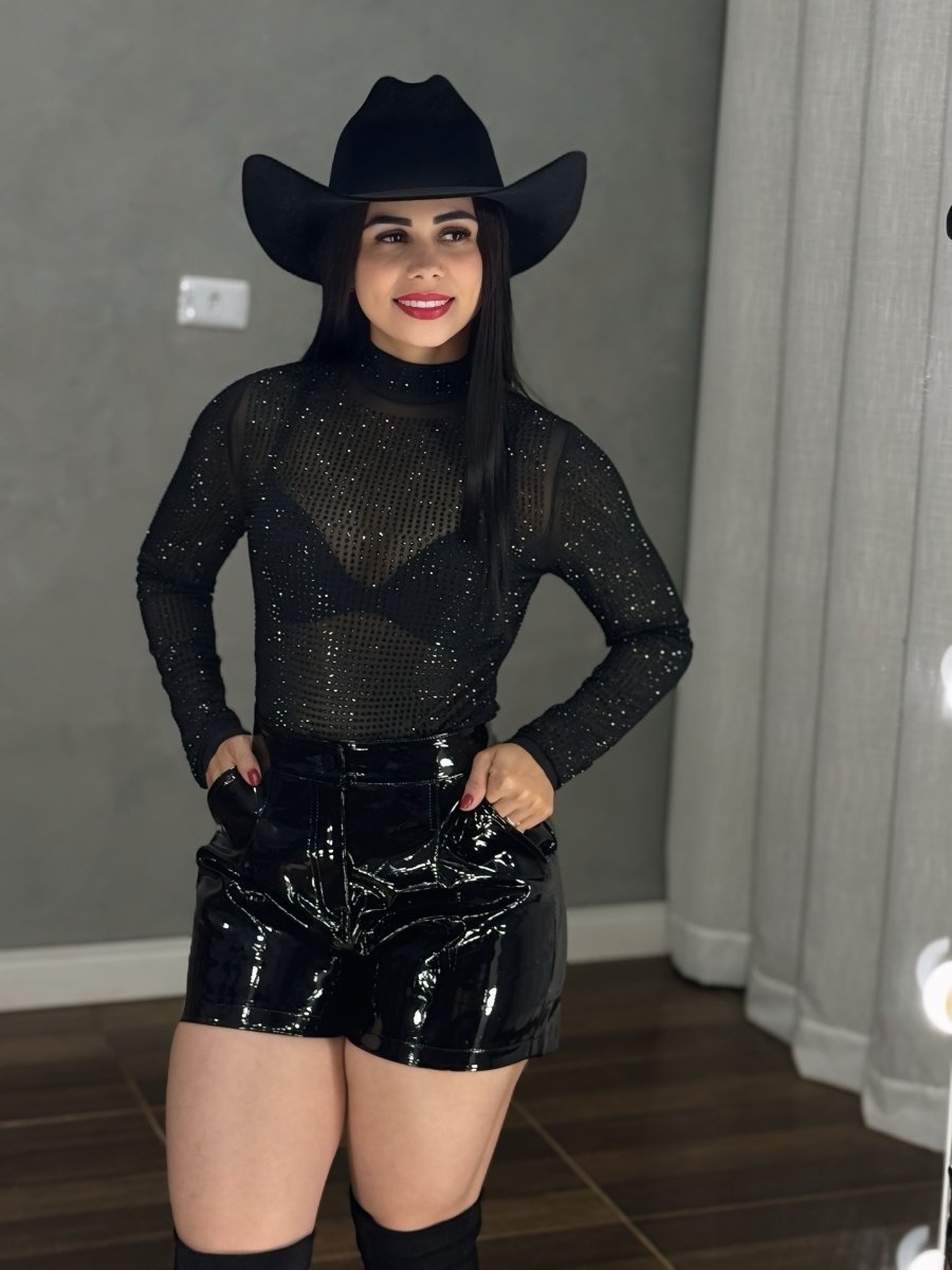 Short Vinil Importado Luxo | Qualidade Premium e Modelagem Cintura Alta - Preciosa by Catiuse Daniela