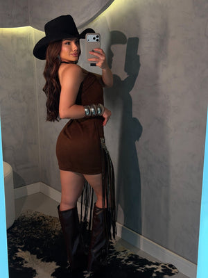 Vestido Arizona Luxo | Suede Premium com Franjas de Strass e Bordado - Preciosa by Catiuse Daniela