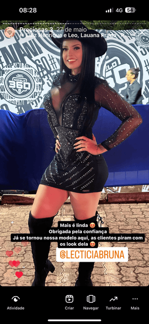 Vestido com brilho e ombreira Carol - Preciosa by Catiuse Daniela