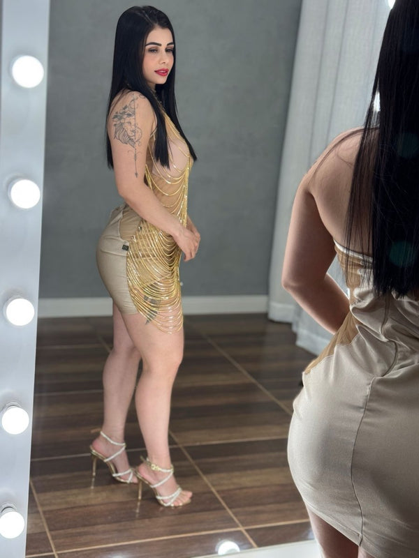 Vestido Corrente Luxo Baladinha | Poliamida Beach Gloss e Brilho Total - Preciosa by Catiuse Daniela