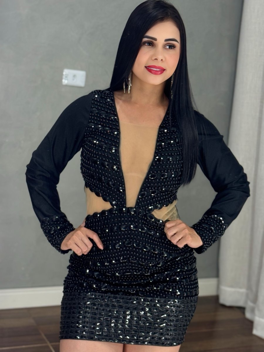 Vestido Curto Flora Luxo | Pedraria, Manga Longa e Poliamida Beach Gloss - Preciosa by Catiuse Daniela