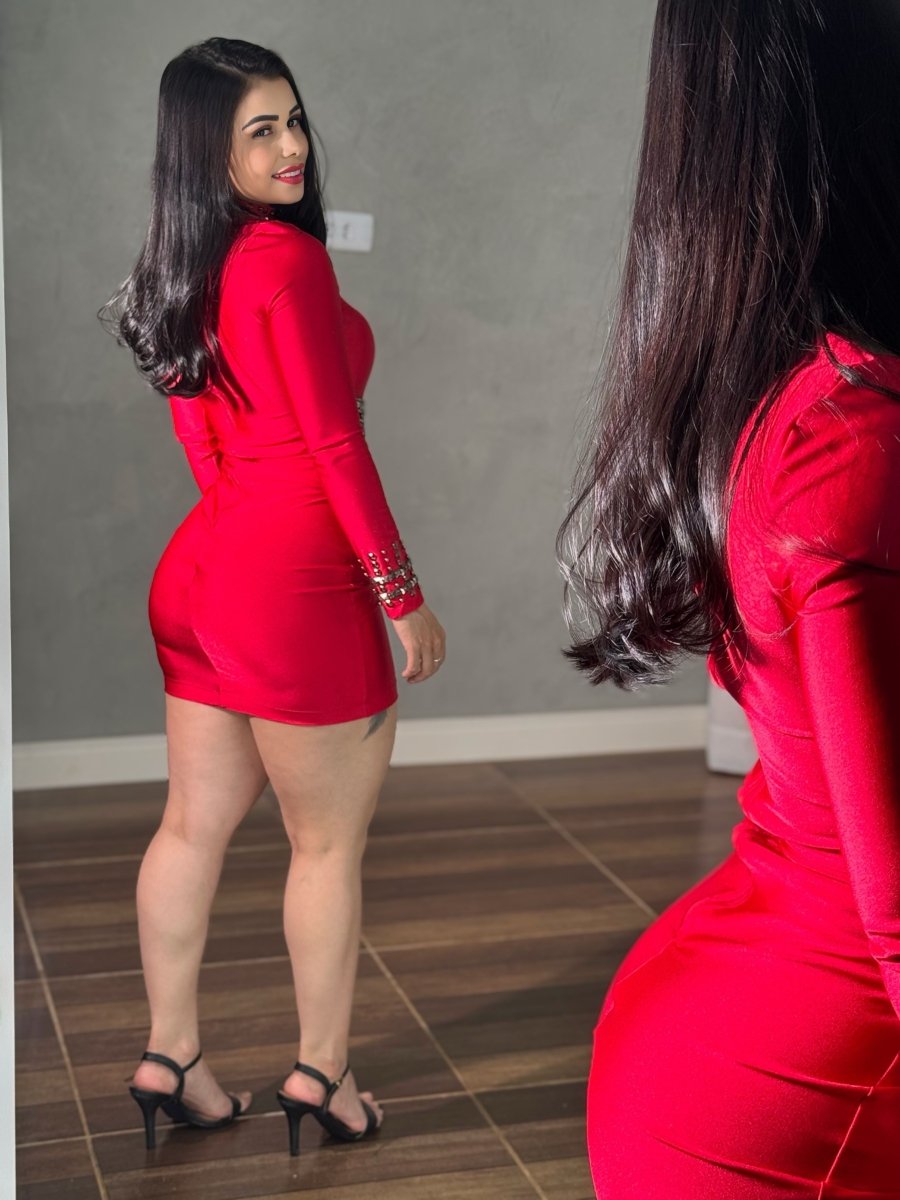 Vestido Curto Manga Longa Priscila | Decote Profundo e Pedrarias Luxo - Preciosa by Catiuse Daniela