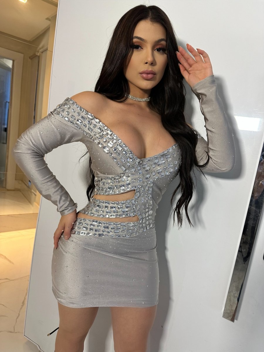 Vestido Curto Milley Prata | Recortes Strass e Poliamida Trilobal - Preciosa by Catiuse Daniela