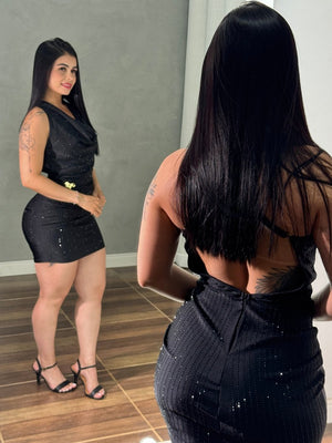 Vestido Curto Thais Black | Strass, Decote Cascata e Poliamida Trilobal - Preciosa by Catiuse Daniela