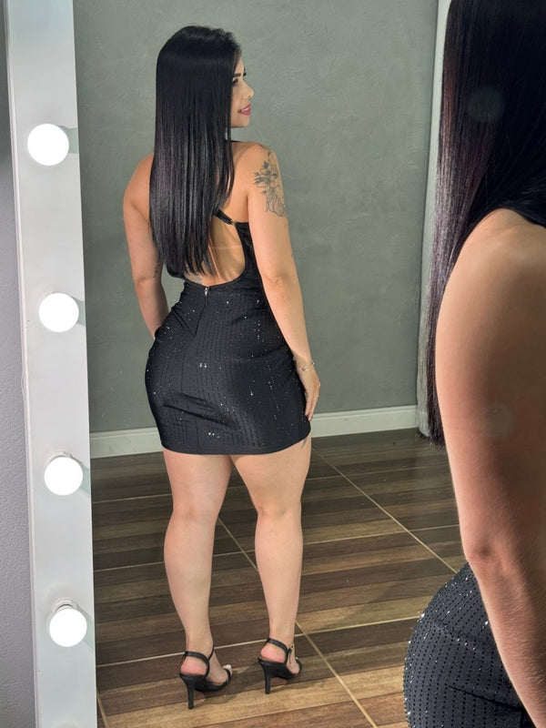 Vestido Curto Thais Black | Strass, Decote Cascata e Poliamida Trilobal - Preciosa by Catiuse Daniela