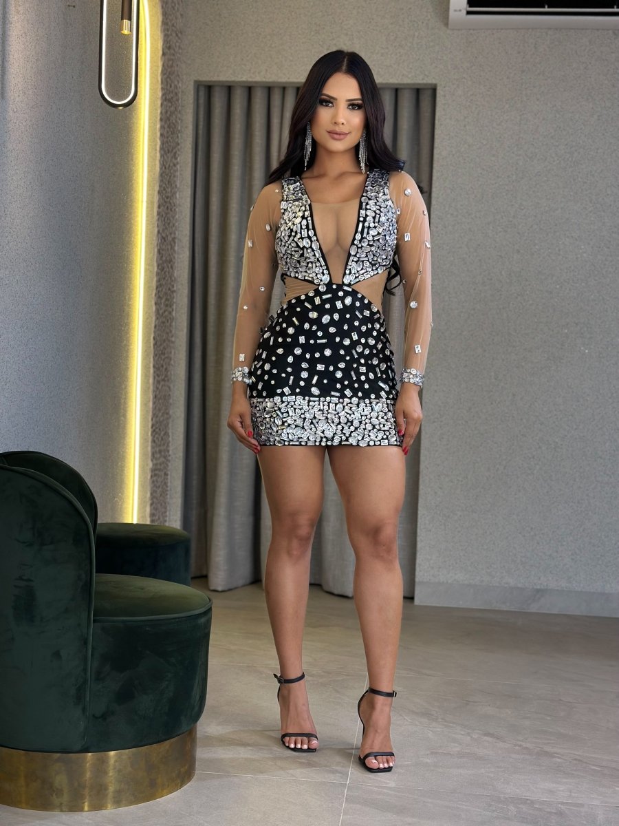 Vestido Diamond Recortes | Manga Tule, Pedrarias e Bojo - Preciosa by Catiuse Daniela