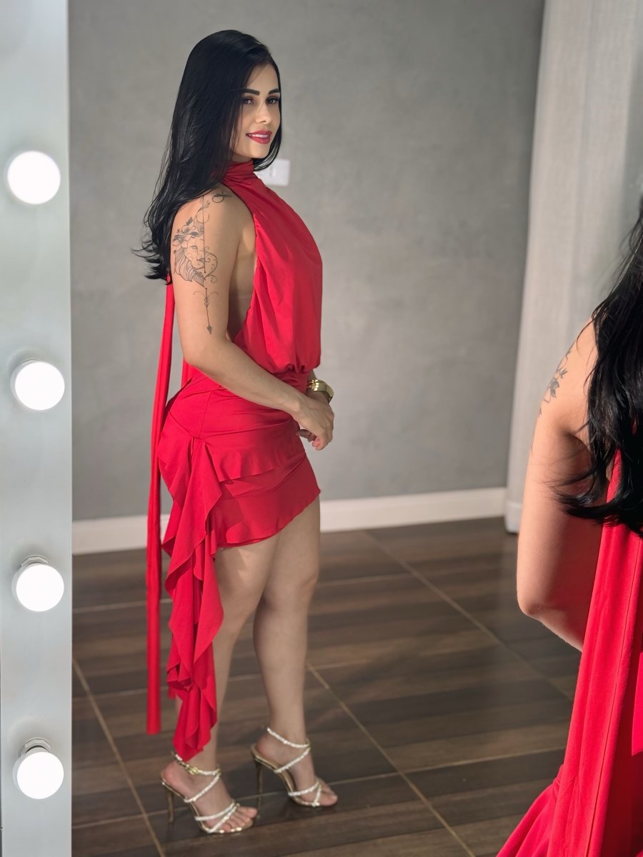 Vestido Frente Única Babado | Cauda Longa, Tecido Fluid e Costa Nua - Preciosa by Catiuse Daniela