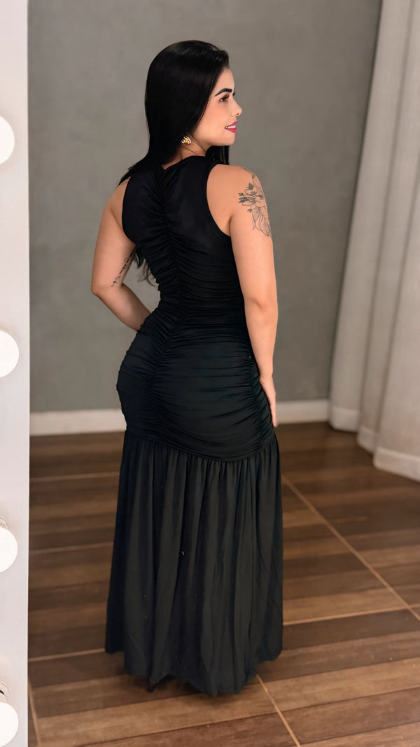 Vestido Longo Celebration e Festa em Poliamida Fluid Bege Nude | Gola Alta Regata com Bojo, Corpo Escultural Drapeado Frente e Costas - Preciosa by Catiuse Daniela