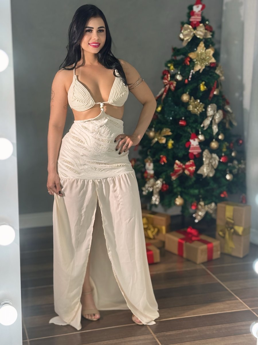 Vestido Longo Crochê e Malha | Fenda, Mousseline de Seda e Design Cut - Ou - Preciosa by Catiuse Daniela