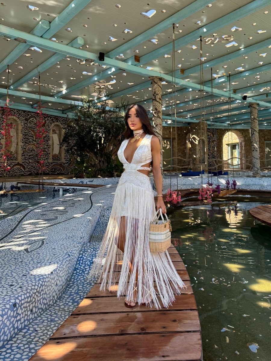 Vestido Longo Franjas Santorini | Moda Resort, Cut - Out e Crochê - Preciosa by Catiuse Daniela
