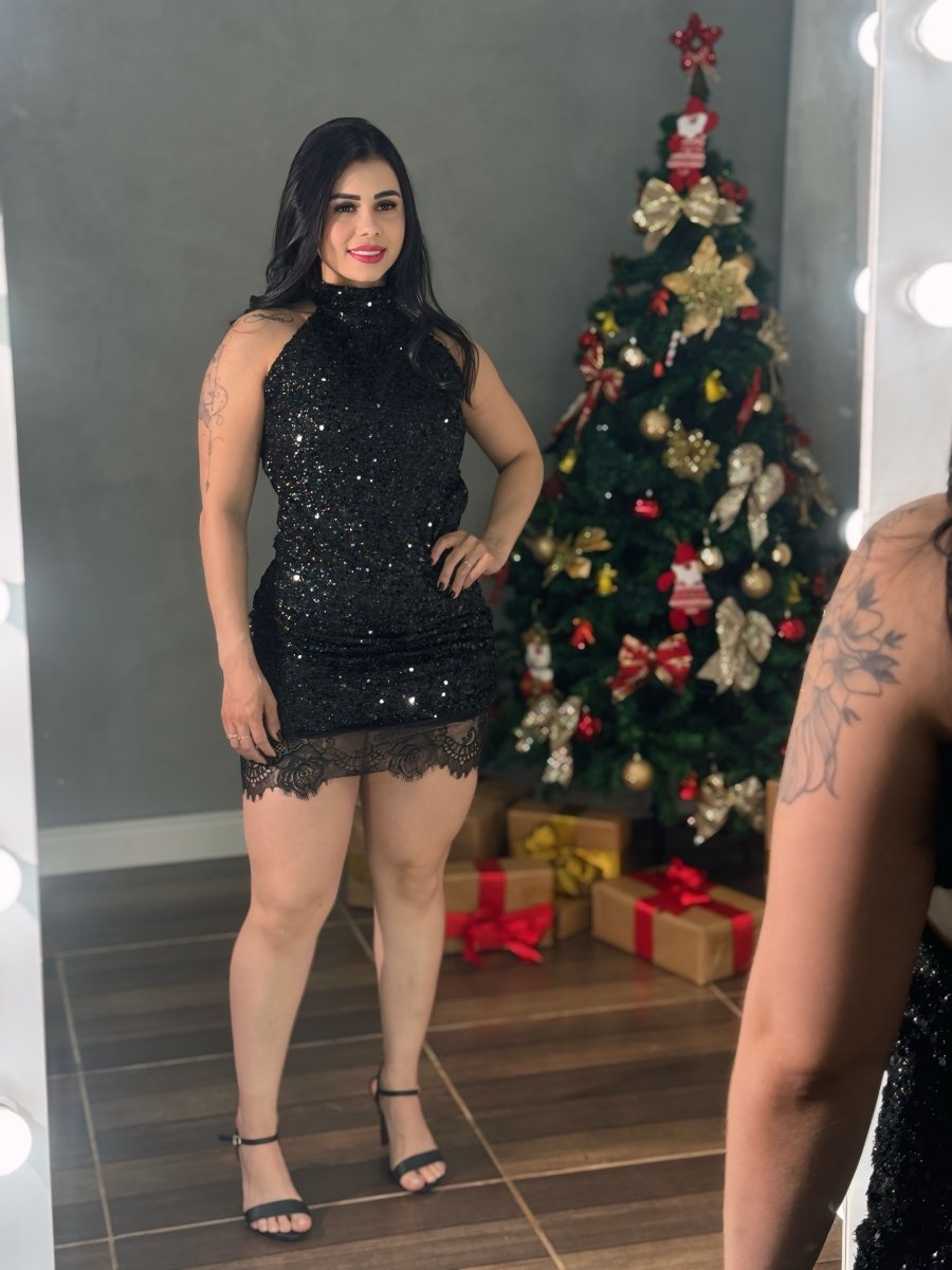 Vestido Paetê Gola Alta e Costa Nua | Renda Chantili e Brilho Luxo - Preciosa by Catiuse Daniela