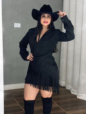 Vestido Western Blazer Luxo | Suede Premium com Decote Transpassado e Franjas - Preciosa by Catiuse Daniela