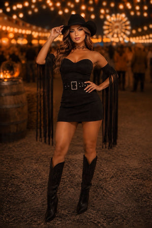 Vestido Western Texana Luxo | Suede Premium Tomara-que-Caia com Cinto e Franjas - Preciosa by Catiuse Daniela